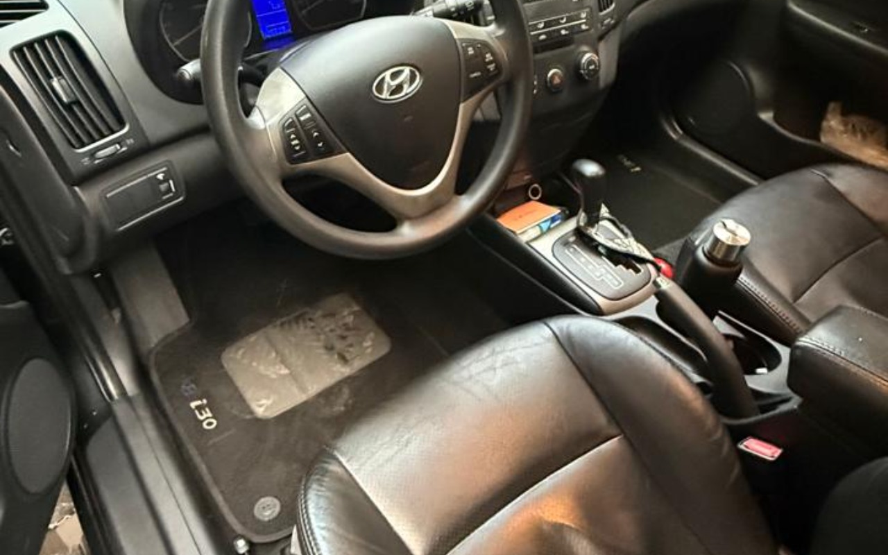 imagem-https://www.socarrao.com.br/sc-vehicle-images-prod/4400027/1792498543757-V2hhdHNBcHAgSW1hZ2UgMjAyNi0xMC0xNSBhdCAxNS4xNi4yMy5qcGVn.jpeg
