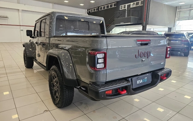 imagem-https://www.socarrao.com.br/sc-vehicle-images-prod/4400036/1792523443715-L1GzyhUlCdmGNoGGjsEAf7CPYq2ygVsf.jpg