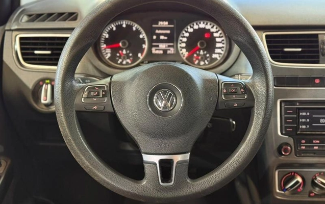 imagem-https://www.socarrao.com.br/sc-vehicle-images-prod/4400095/1792499112425-8586641_13_B_80fe6ebc10.jpeg