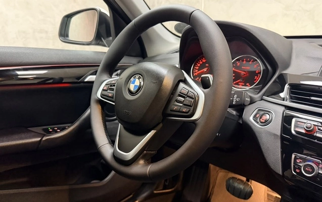 imagem-https://www.socarrao.com.br/sc-vehicle-images-prod/4400180/1792499351023-5a8033c7-91fe-4cc6-8f78-d7eaf4df0a25.jpg
