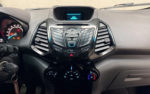 imagem-https://www.socarrao.com.br/sc-vehicle-images-prod/4400185/1792499352981-16e97493-462b-4222-b801-a2ad7130e983.jpg