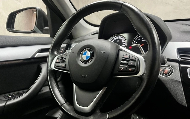 imagem-https://www.socarrao.com.br/sc-vehicle-images-prod/4400192/1792499357693-fc685f77-7dd9-41fc-827d-ea225b3d5cb1.jpg