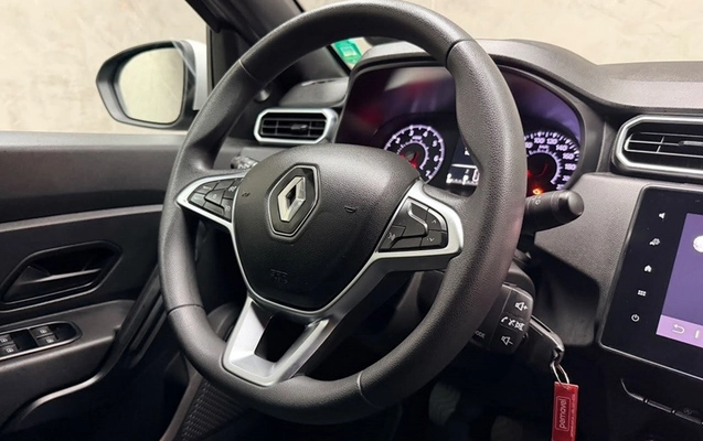 imagem-https://www.socarrao.com.br/sc-vehicle-images-prod/4400195/1792499359742-64840403-a8b6-42f8-8946-a32d8b4e2201.jpg