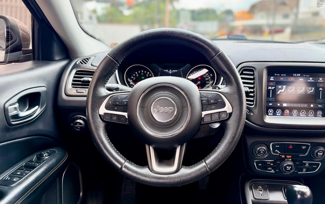 imagem-https://www.socarrao.com.br/sc-vehicle-images-prod/4400211/1792499528682-003_9a992ec66de543166acd6f9a0296e298.jpeg
