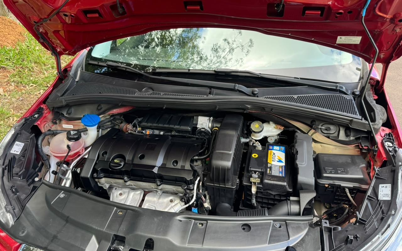 imagem-https://www.socarrao.com.br/sc-vehicle-images-prod/4400226/1792499396547-V2hhdHNBcHAgSW1hZ2UgMjAyNi0xMC0xOSBhdCAxNy4yNi40NiAoMSkuanBlZw.jpeg