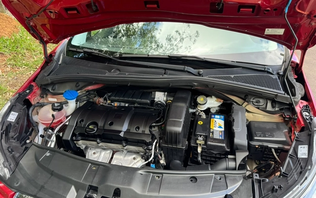 imagem-https://www.socarrao.com.br/sc-vehicle-images-prod/4400226/1792499396547-V2hhdHNBcHAgSW1hZ2UgMjAyNi0xMC0xOSBhdCAxNy4yNi40NiAoMSkuanBlZw.jpeg