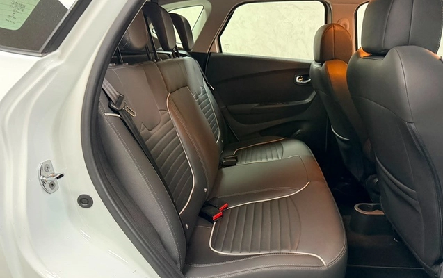 imagem-https://www.socarrao.com.br/sc-vehicle-images-prod/4400266/1792499427217-89231bce-836d-40e6-a1c7-cb66042898b7.jpg