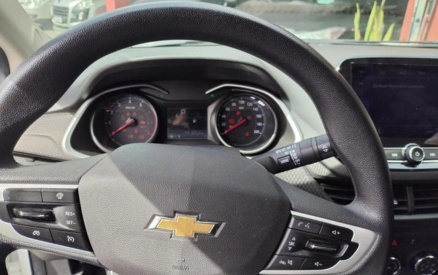 imagem-https://www.socarrao.com.br/sc-vehicle-images-prod/4400303/1792501090897-8586732_10_B_7de2a1eb7e.jpeg