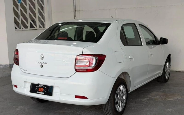 imagem-https://www.socarrao.com.br/sc-vehicle-images-prod/4400365/1792499839534-8584644_4_B_c51b30819e.jpeg