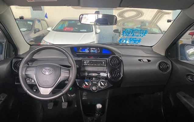 imagem-https://www.socarrao.com.br/sc-vehicle-images-prod/4400444/1792500405752-gb-abf7001.jpg