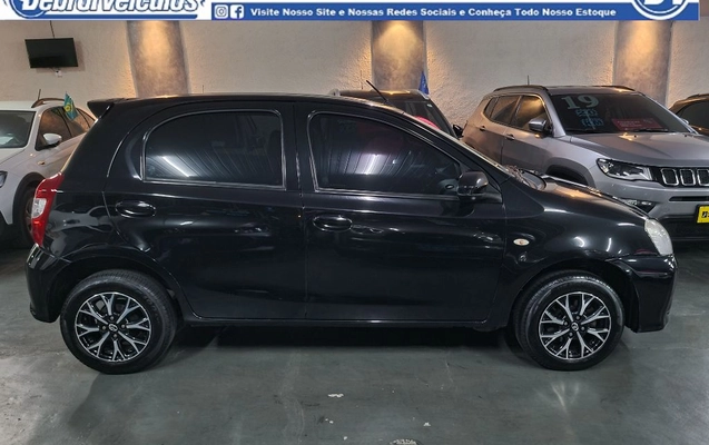imagem-https://www.socarrao.com.br/sc-vehicle-images-prod/4400444/1792500405768-gb-1e9bd29.jpg