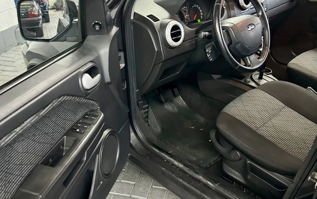 imagem-https://www.socarrao.com.br/sc-vehicle-images-prod/4400466/1792500516842-gb-59d0562.jpeg