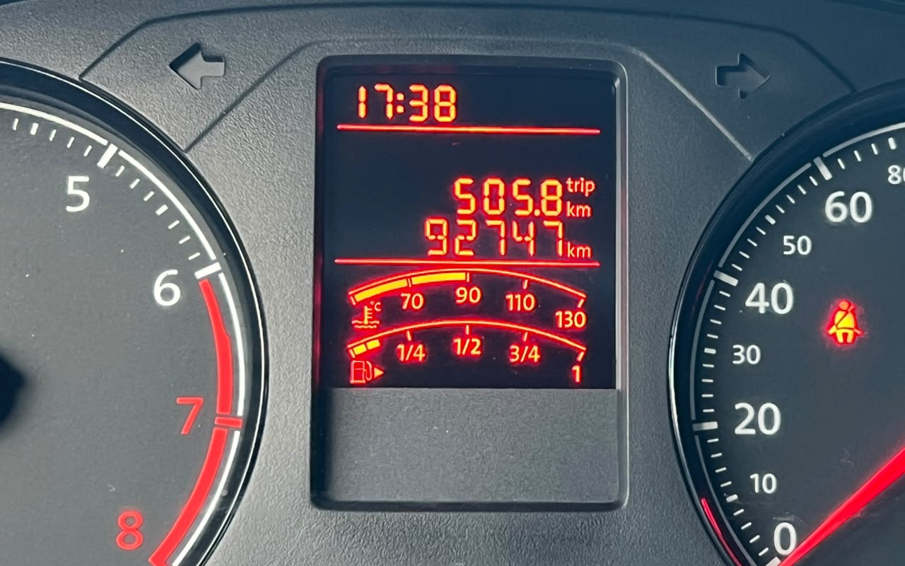 imagem-https://www.socarrao.com.br/sc-vehicle-images-prod/4400500/1792500946937-V2hhdHNBcHAgSW1hZ2UgMjAyNi0xMC0xOSBhdCAxNy41My4zNS5qcGVn.jpeg