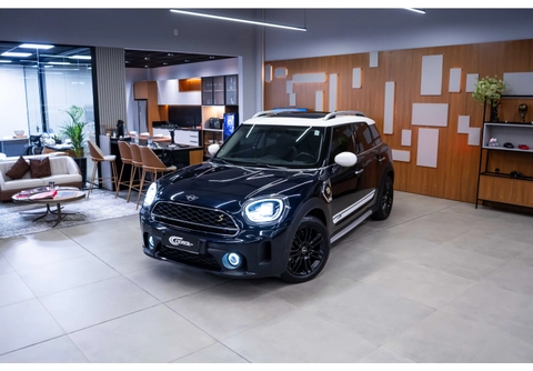 Mini COOPER 2022 Preto — foto 1 de 3