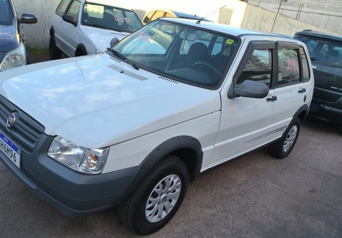 Fiat Uno 2012 Branco — foto 1 de 3