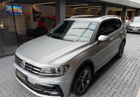 Volkswagen Tiguan 2020 Prata — foto 1 de 3