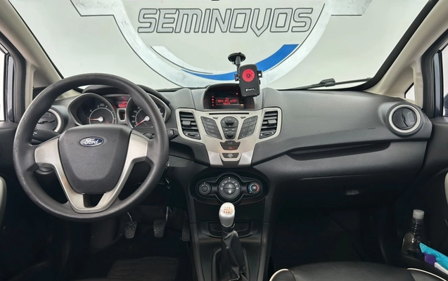 imagem-https://www.socarrao.com.br/sc-vehicle-images-prod/4400578/1792501297100-5_095547.jpg