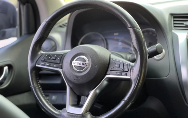imagem-https://www.socarrao.com.br/sc-vehicle-images-prod/4400622/1792525913571-1TAfWd3np5F8iOHAUQmY79tyXG8fQ9kc.jpg
