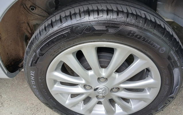 imagem-https://www.socarrao.com.br/sc-vehicle-images-prod/4400635/1792501798139-MTc5MjUwMTI2NjM5ODQzOTg0NTU1NDMzMDI2ODk4OTMuanBn.jpg