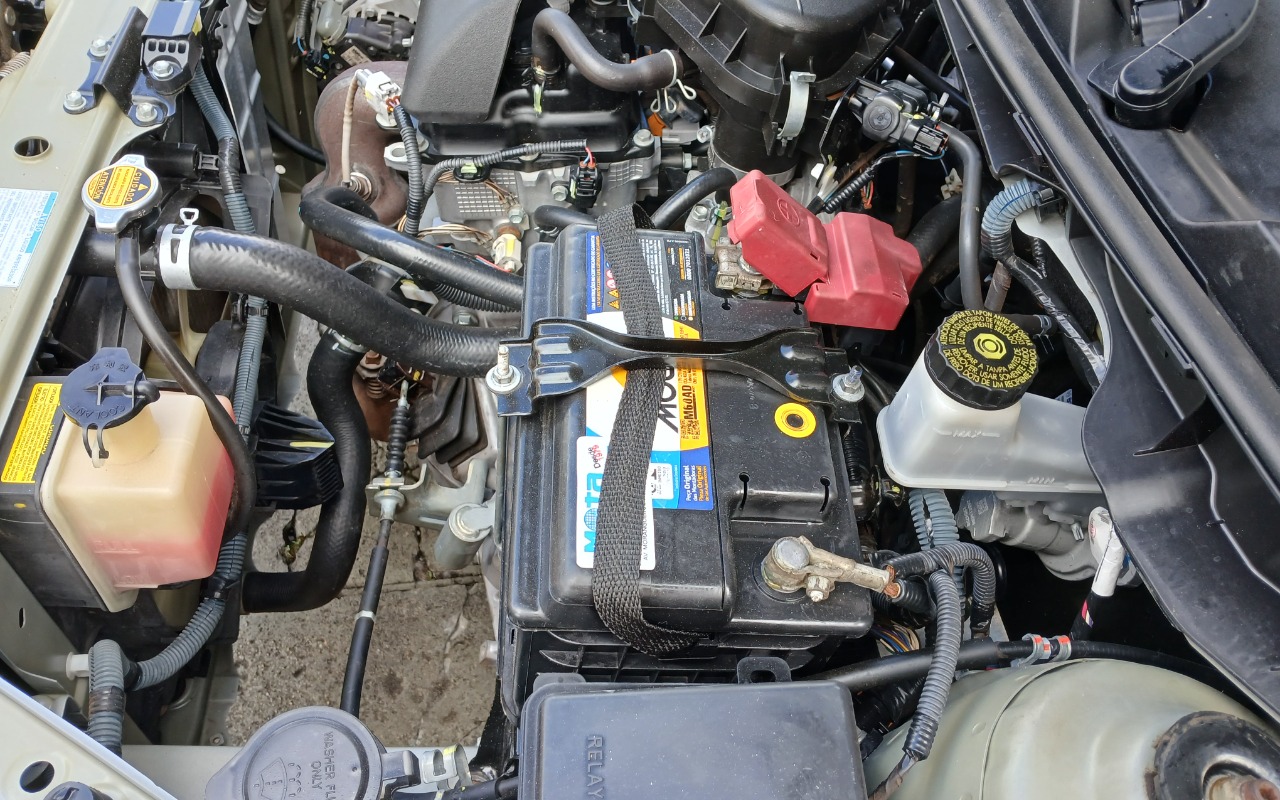 imagem-https://www.socarrao.com.br/sc-vehicle-images-prod/4400635/1792501798668-MTc5MjUwMTM1MjIxNTgyMjg4MDA0ODY1NDM0MDA0Mi5qcGc.jpg