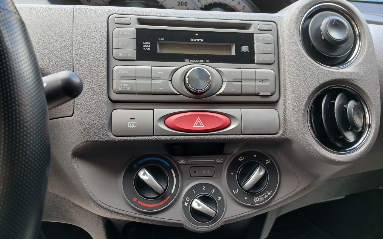 imagem-https://www.socarrao.com.br/sc-vehicle-images-prod/4400635/1792501799141-MTc5MjUwMTUzMDQwMjMwNjkxMjUzMzA4MTk2MzM0OTAuanBn.jpg