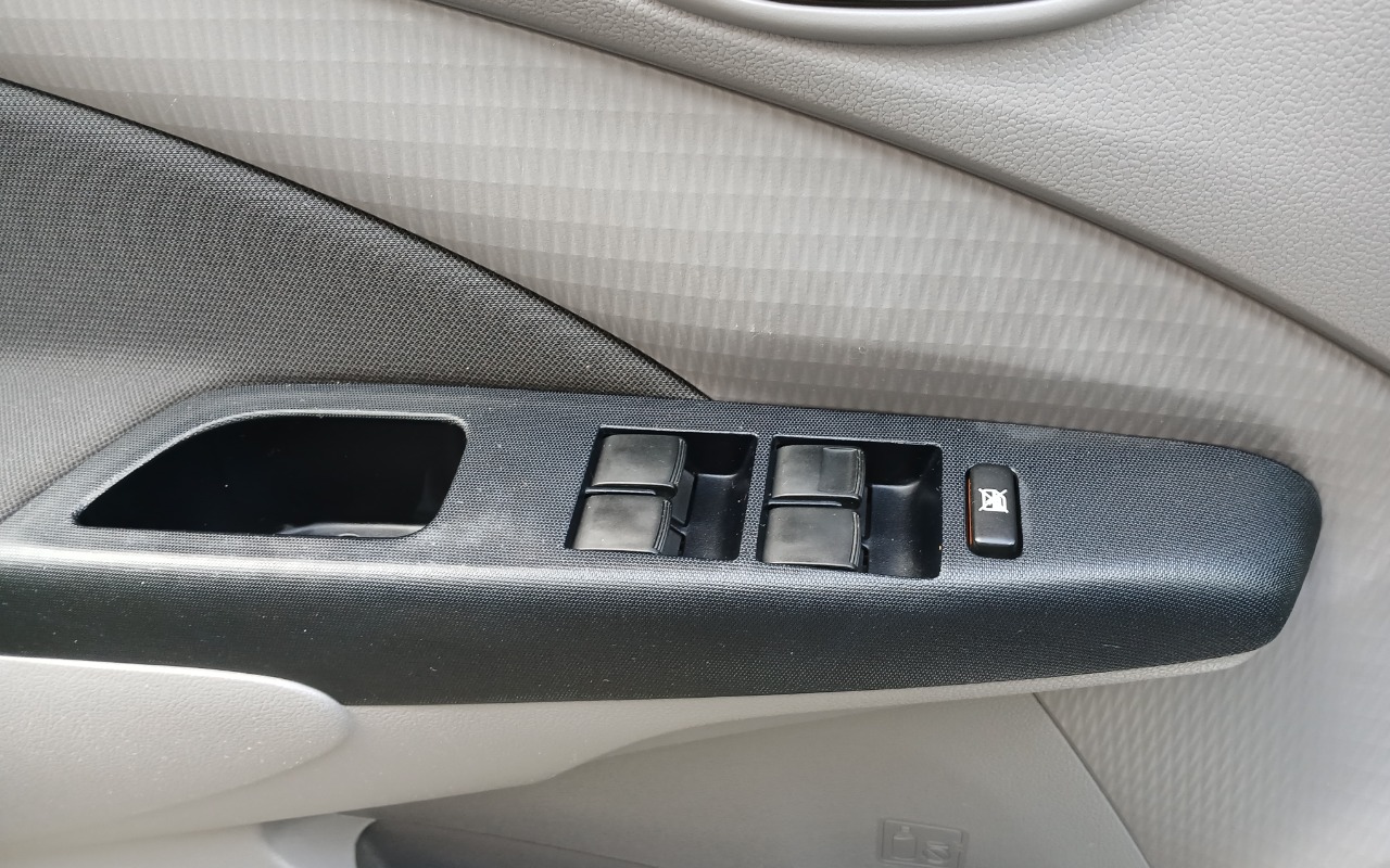 imagem-https://www.socarrao.com.br/sc-vehicle-images-prod/4400635/1792501799252-MTc5MjUwMTU0MTQ5NjYxNTY0NzQ5NDAxMjg5OTE2NDguanBn.jpg