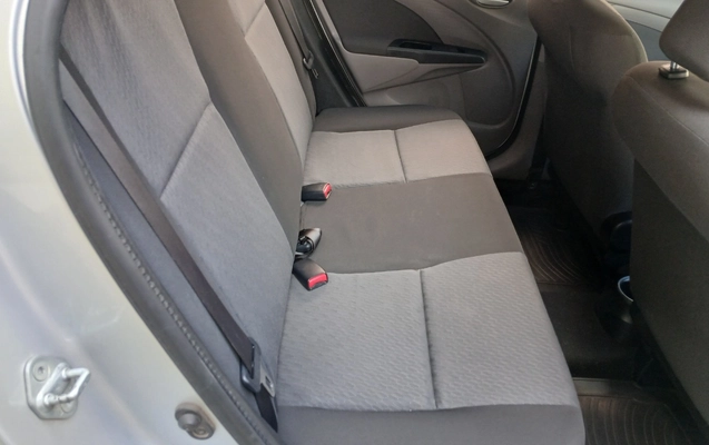 imagem-https://www.socarrao.com.br/sc-vehicle-images-prod/4400635/1792501800410-MTc5MjUwMTU5OTcwNjM2MTI3MjM2MDU0ODY4OTU5OTYuanBn.jpg