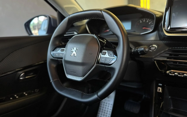 imagem-https://www.socarrao.com.br/sc-vehicle-images-prod/4400664/1792501944724-003_5887451cc1019dd6093a944b30421e4e.jpg