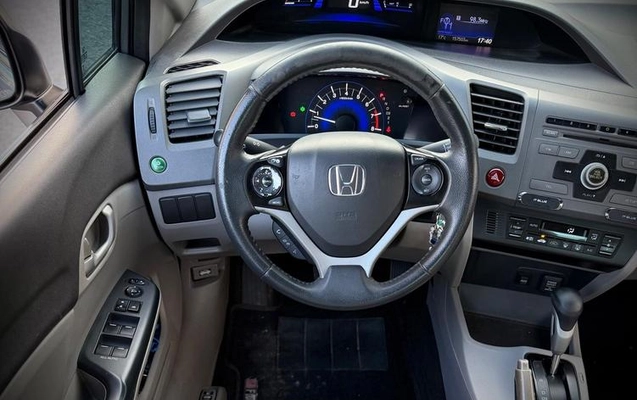imagem-https://www.socarrao.com.br/sc-vehicle-images-prod/4400666/1792586602824-8586991_16_B_eaa5d69210.jpeg