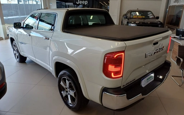 imagem-https://www.socarrao.com.br/sc-vehicle-images-prod/4400687/1792502174941-vehicle_image_1792502125_7d9528423df5a6317017cf90c25a98f7.jpeg