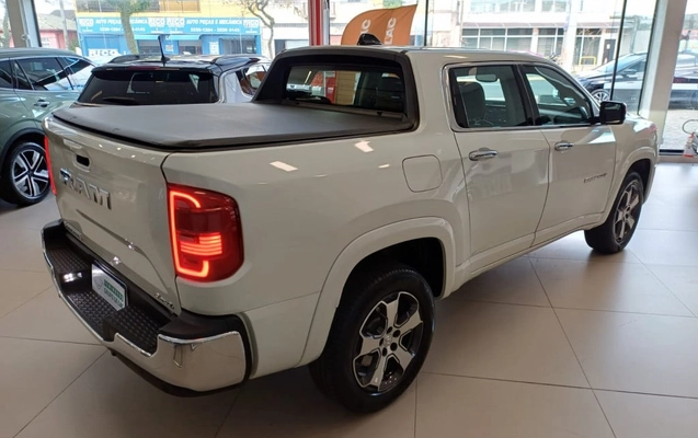 imagem-https://www.socarrao.com.br/sc-vehicle-images-prod/4400687/1792502174945-vehicle_image_1792502130_a7eb972d69b06f292f6310126bdb9b05.jpeg