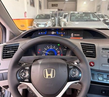 imagem-https://www.socarrao.com.br/sc-vehicle-images-prod/4400801/1792503194581-7892826_21_B_a933b5bc0e.jpeg