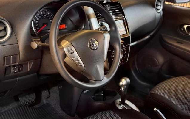 imagem-https://www.socarrao.com.br/sc-vehicle-images-prod/4400828/1792503321876-8583534_9_B_85d1e8bdb7.jpeg