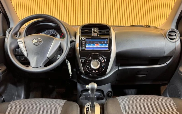 imagem-https://www.socarrao.com.br/sc-vehicle-images-prod/4400828/1792503321880-8583534_12_B_cf53ba280b.jpeg
