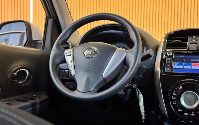 imagem-https://www.socarrao.com.br/sc-vehicle-images-prod/4400828/1792503321881-8583534_13_B_4c2bb8fd3b.jpeg