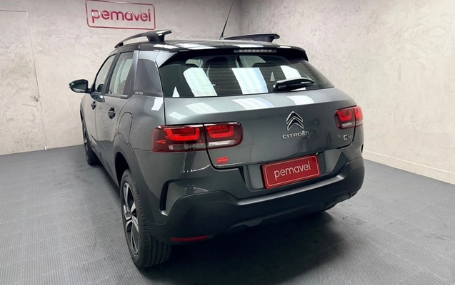 imagem-https://www.socarrao.com.br/sc-vehicle-images-prod/4400859/1792503496098-1ce17ded-b73c-4c6e-8f0c-d3c8bd4afbaf.jpg