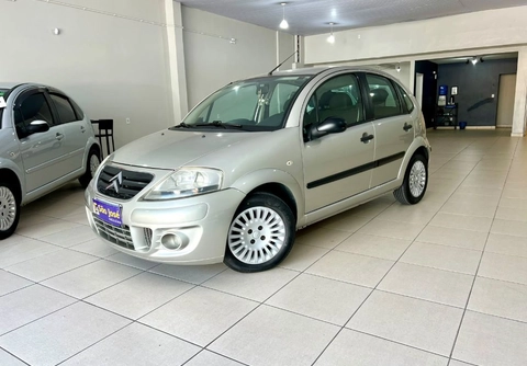 Citroën C3 2011 Prata — foto 1 de 3