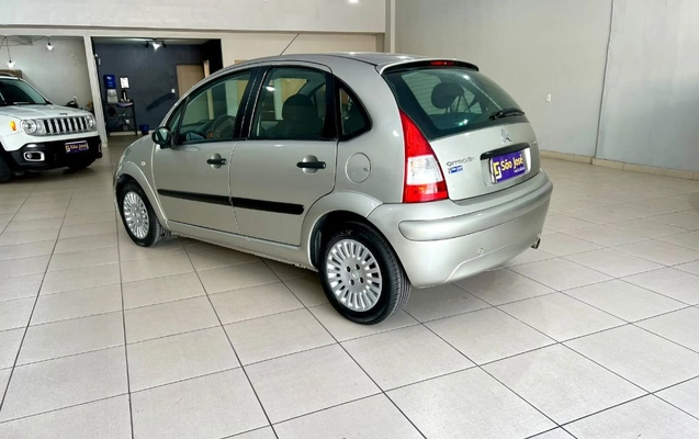 imagem-https://www.socarrao.com.br/sc-vehicle-images-prod/4400860/1792585838542-gb-4a07f7c.jpeg