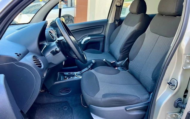 imagem-https://www.socarrao.com.br/sc-vehicle-images-prod/4400860/1792585838550-gb-8acff82.jpeg