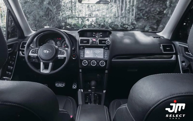 imagem-https://www.socarrao.com.br/sc-vehicle-images-prod/4400878/1792758459218-8586862_10_B_d4c9f51082.jpeg