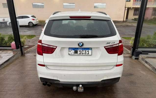 imagem-https://www.socarrao.com.br/sc-vehicle-images-prod/4400881/1792692437382-8571257_1_B_27c25cc756.jpeg