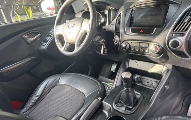 imagem-https://www.socarrao.com.br/sc-vehicle-images-prod/4400903/1792775537278-gb-eb272ba.jpg