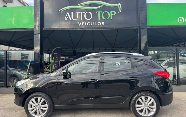 imagem-https://www.socarrao.com.br/sc-vehicle-images-prod/4400903/1792775537285-gb-8cc0b9c.jpg