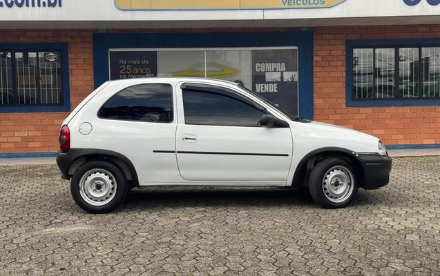 imagem-https://www.socarrao.com.br/sc-vehicle-images-prod/4400907/1792503925694-8532483_2_B_3f1df94a5b.jpeg