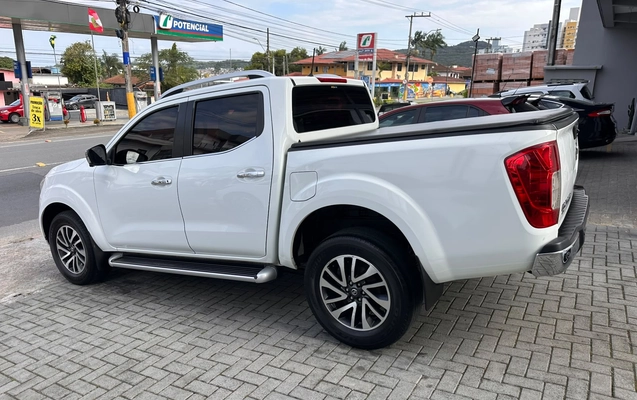 imagem-https://www.socarrao.com.br/sc-vehicle-images-prod/4400908/1792503926409-7c10d65e-3071-4bec-a464-834c7a92cdf2.jpeg