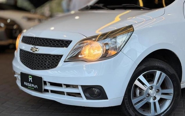 imagem-https://www.socarrao.com.br/sc-vehicle-images-prod/4400910/1792503929151-8586514_12_B_52b136a125.jpeg