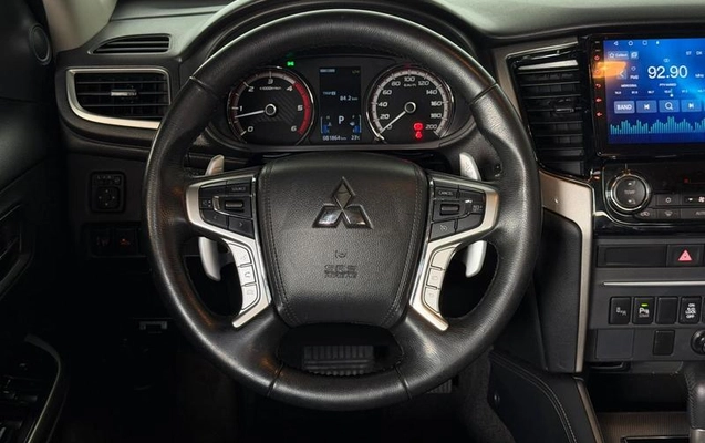 imagem-https://www.socarrao.com.br/sc-vehicle-images-prod/4400985/1792504378508-8573503_1_B_68d3e82362.jpeg