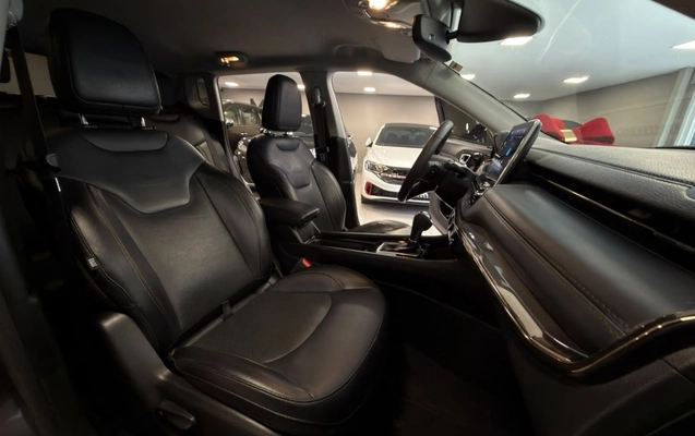 imagem-https://www.socarrao.com.br/sc-vehicle-images-prod/4400986/1792504347678-gb-2b688b0.jpeg