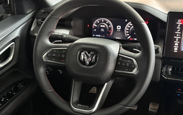 imagem-https://www.socarrao.com.br/sc-vehicle-images-prod/4401037/1792504705778-LErnVzqaV4kHxteJTpz69HXWo2UZzaBq.jpg