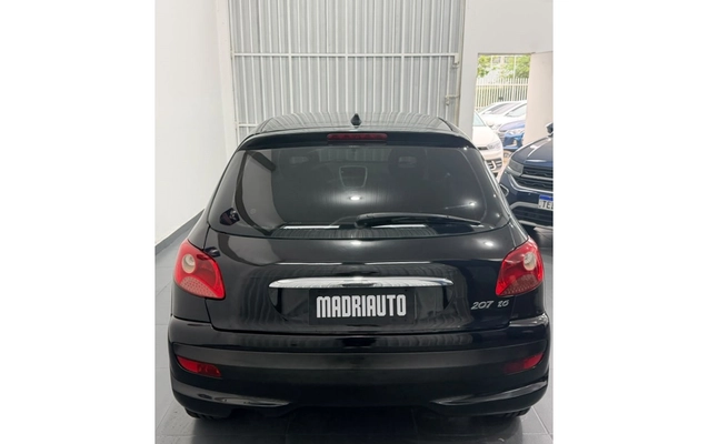imagem-https://www.socarrao.com.br/sc-vehicle-images-prod/4401044/1792504747978-3_100841.jpg